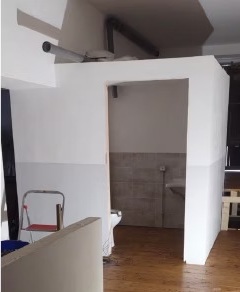 Gli ambienti interni durante i lavori di adeguamento.