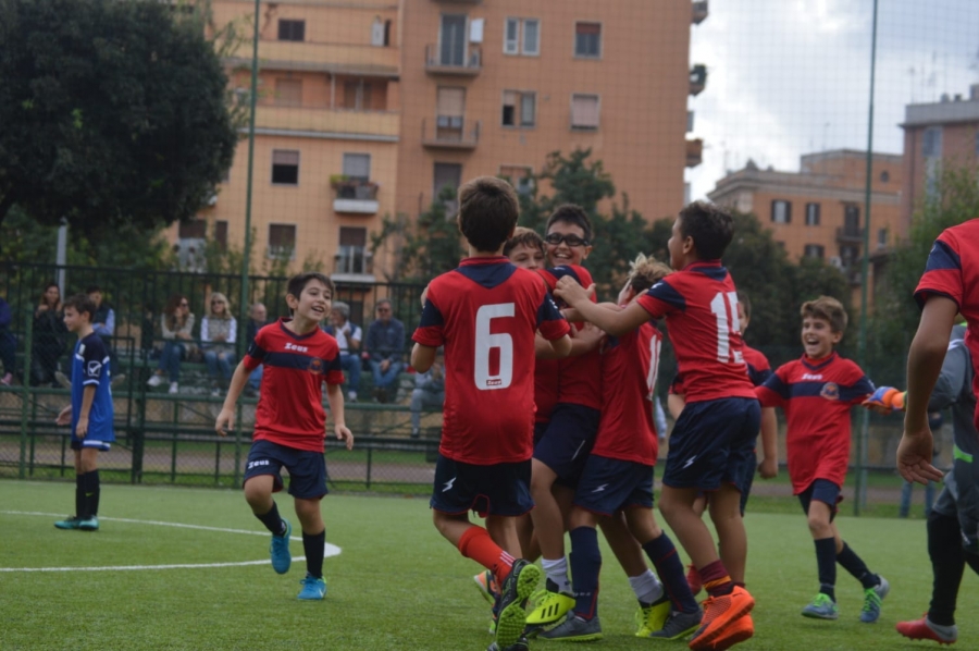 Buona la prima per i pulcini rossoblù: vittoria per 4-3 col Villa Flaminia