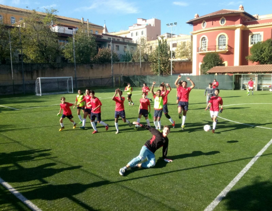 Esordio casalingo con vittoria per gli Allievi, sconfitti i Minipulcini e i Pulcini